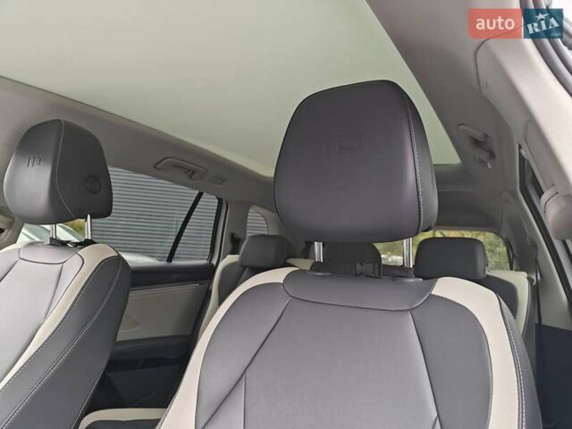 Білий Фольксваген ID.6 Crozz, об'ємом двигуна 0 л та пробігом 68 тис. км за 25600 $, фото 35 на Automoto.ua