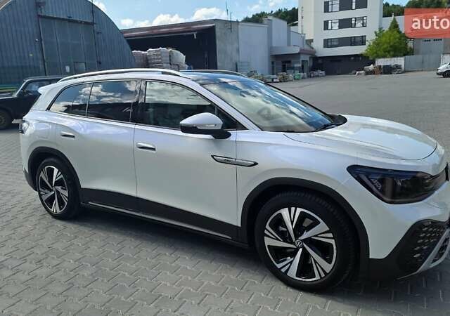 Белый Фольксваген ID.6 Crozz, объемом двигателя 0 л и пробегом 46 тыс. км за 28000 $, фото 5 на Automoto.ua