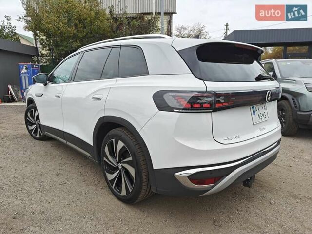 Білий Фольксваген ID.6 Crozz, об'ємом двигуна 0 л та пробігом 68 тис. км за 25600 $, фото 4 на Automoto.ua