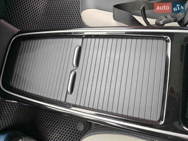 Білий Фольксваген ID.6 Crozz, об'ємом двигуна 0 л та пробігом 68 тис. км за 25600 $, фото 27 на Automoto.ua