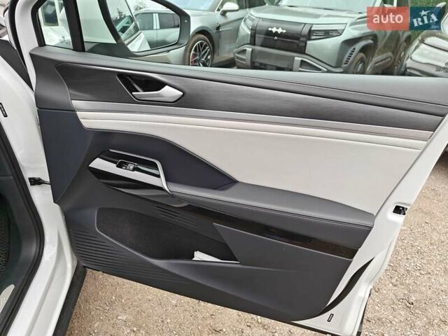 Білий Фольксваген ID.6 Crozz, об'ємом двигуна 0 л та пробігом 68 тис. км за 25600 $, фото 47 на Automoto.ua