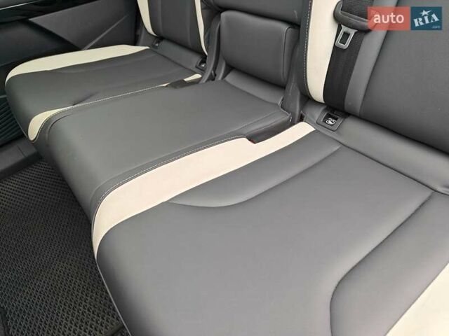 Білий Фольксваген ID.6 Crozz, об'ємом двигуна 0 л та пробігом 68 тис. км за 25600 $, фото 43 на Automoto.ua