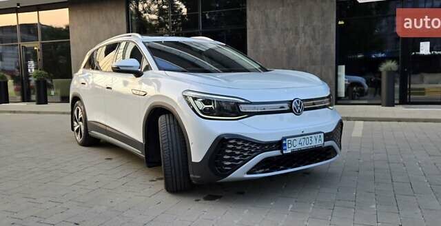 Білий Фольксваген ID.6 Crozz, об'ємом двигуна 0 л та пробігом 27 тис. км за 29500 $, фото 7 на Automoto.ua