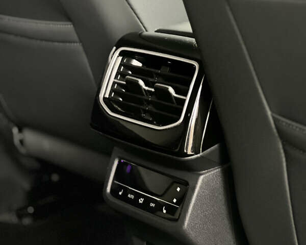 Белый Фольксваген ID.6 Crozz, объемом двигателя 0 л и пробегом 60 тыс. км за 28700 $, фото 26 на Automoto.ua