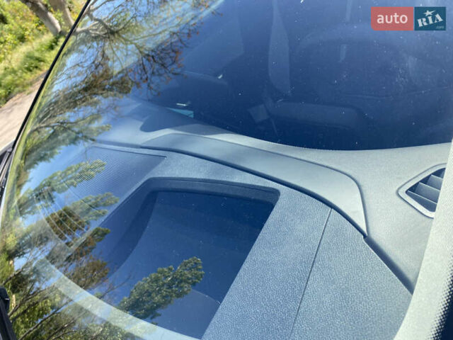 Белый Фольксваген ID.6 Crozz, объемом двигателя 0 л и пробегом 57 тыс. км за 28000 $, фото 14 на Automoto.ua