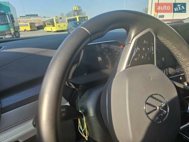 Белый Фольксваген ID.6 Crozz, объемом двигателя 0 л и пробегом 46 тыс. км за 27000 $, фото 16 на Automoto.ua