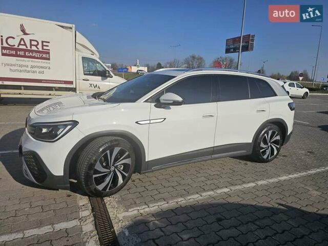 Белый Фольксваген ID.6 Crozz, объемом двигателя 0 л и пробегом 46 тыс. км за 27000 $, фото 3 на Automoto.ua