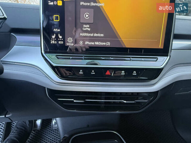 Белый Фольксваген ID.6 Crozz, объемом двигателя 0 л и пробегом 64 тыс. км за 26500 $, фото 26 на Automoto.ua