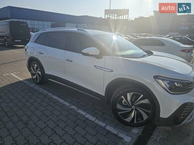 Белый Фольксваген ID.6 Crozz, объемом двигателя 0 л и пробегом 46 тыс. км за 27000 $, фото 24 на Automoto.ua