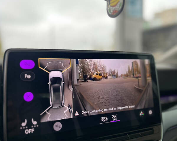 Белый Фольксваген ID.6 Crozz, объемом двигателя 0 л и пробегом 60 тыс. км за 28700 $, фото 19 на Automoto.ua