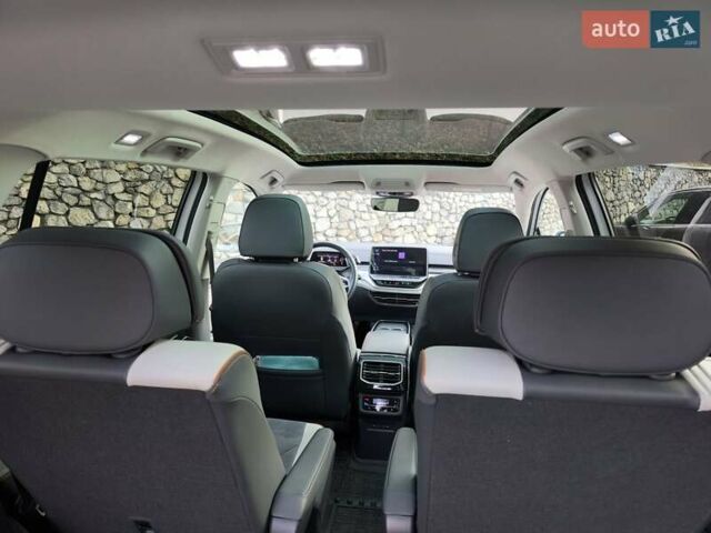 Белый Фольксваген ID.6 Crozz, объемом двигателя 0 л и пробегом 148 тыс. км за 24500 $, фото 11 на Automoto.ua