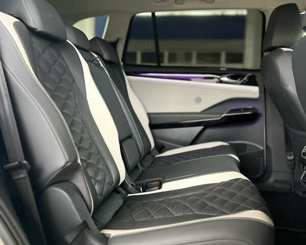 Белый Фольксваген ID.6 Crozz, объемом двигателя 0 л и пробегом 60 тыс. км за 28700 $, фото 25 на Automoto.ua