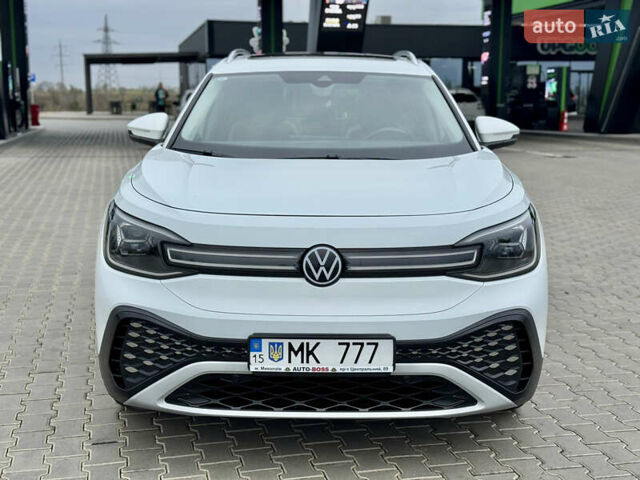 Білий Фольксваген ID.6 Crozz, об'ємом двигуна 0 л та пробігом 63 тис. км за 25999 $, фото 2 на Automoto.ua