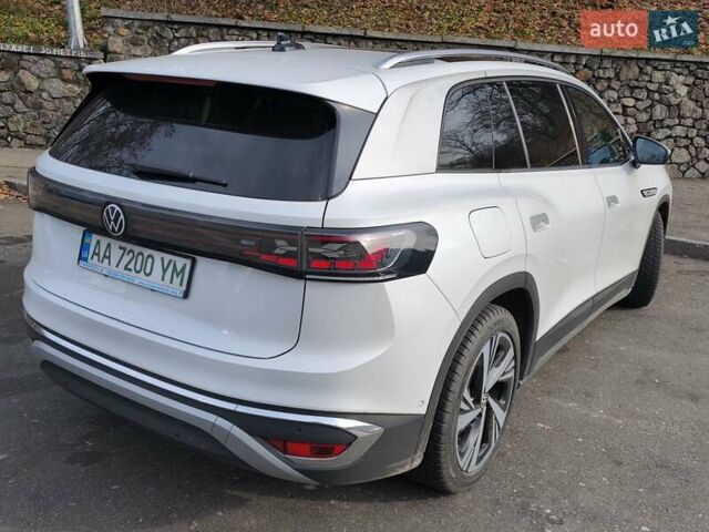 Белый Фольксваген ID.6 Crozz, объемом двигателя 0 л и пробегом 148 тыс. км за 24500 $, фото 1 на Automoto.ua