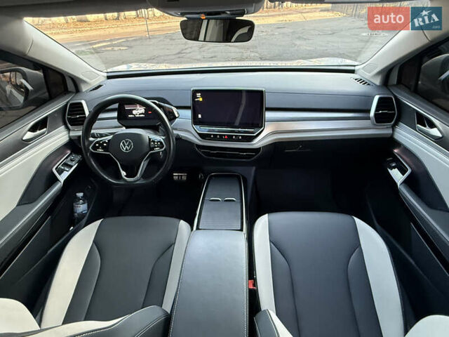 Белый Фольксваген ID.6 Crozz, объемом двигателя 0 л и пробегом 64 тыс. км за 26500 $, фото 22 на Automoto.ua