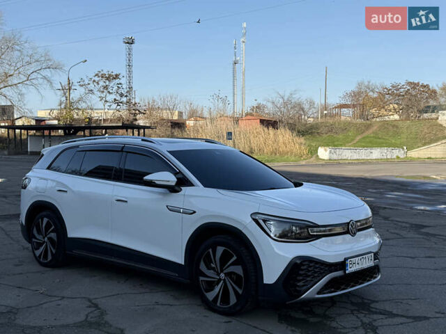 Белый Фольксваген ID.6 Crozz, объемом двигателя 0 л и пробегом 64 тыс. км за 26500 $, фото 6 на Automoto.ua