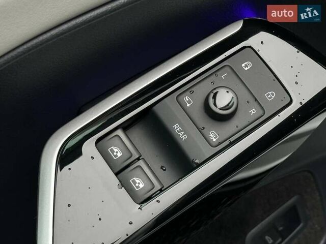 Білий Фольксваген ID.6 Crozz, об'ємом двигуна 0 л та пробігом 22 тис. км за 28497 $, фото 24 на Automoto.ua