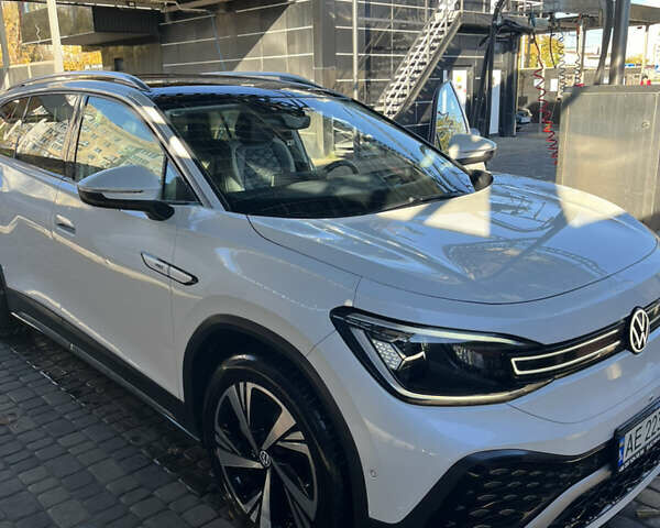 Белый Фольксваген ID.6 Crozz, объемом двигателя 0 л и пробегом 18 тыс. км за 26700 $, фото 11 на Automoto.ua