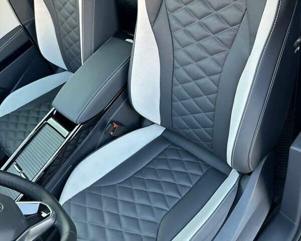 Белый Фольксваген ID.6 Crozz, объемом двигателя 0 л и пробегом 41 тыс. км за 34000 $, фото 32 на Automoto.ua