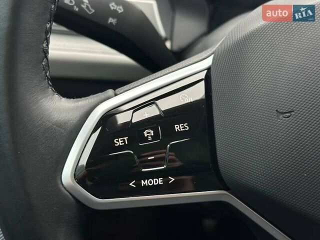 Білий Фольксваген ID.6 Crozz, об'ємом двигуна 0 л та пробігом 22 тис. км за 28497 $, фото 27 на Automoto.ua