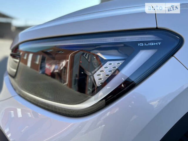 Белый Фольксваген ID.6 Crozz, объемом двигателя 0 л и пробегом 41 тыс. км за 34000 $, фото 11 на Automoto.ua