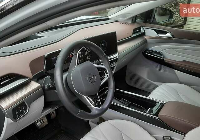 Білий Фольксваген ID.6 Crozz, об'ємом двигуна 0 л та пробігом 25 тис. км за 32000 $, фото 11 на Automoto.ua