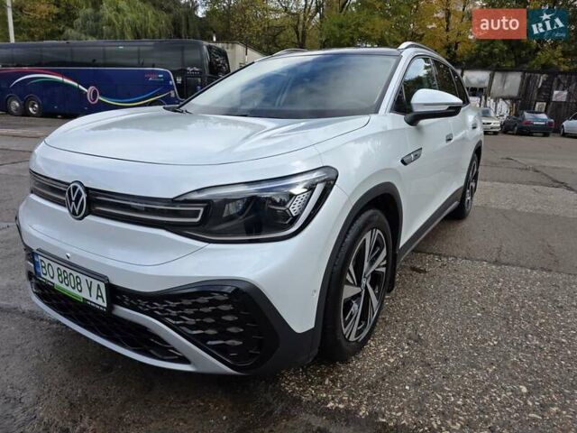 Белый Фольксваген ID.6 Crozz, объемом двигателя 0 л и пробегом 25 тыс. км за 31500 $, фото 33 на Automoto.ua