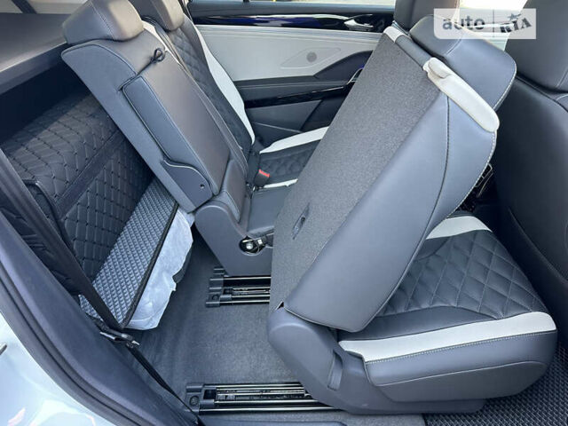 Белый Фольксваген ID.6 Crozz, объемом двигателя 0 л и пробегом 41 тыс. км за 34000 $, фото 60 на Automoto.ua