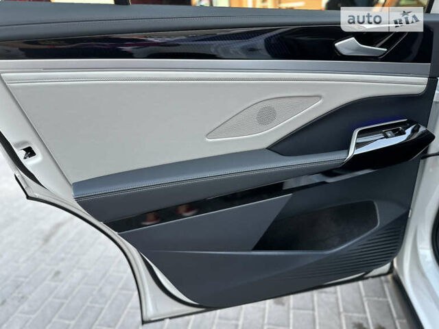 Белый Фольксваген ID.6 Crozz, объемом двигателя 0 л и пробегом 41 тыс. км за 34000 $, фото 77 на Automoto.ua