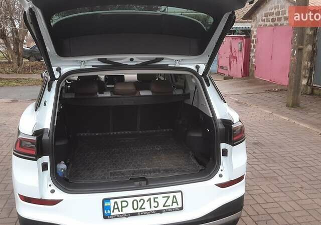 Білий Фольксваген ID.6 Crozz, об'ємом двигуна 0 л та пробігом 25 тис. км за 32000 $, фото 6 на Automoto.ua