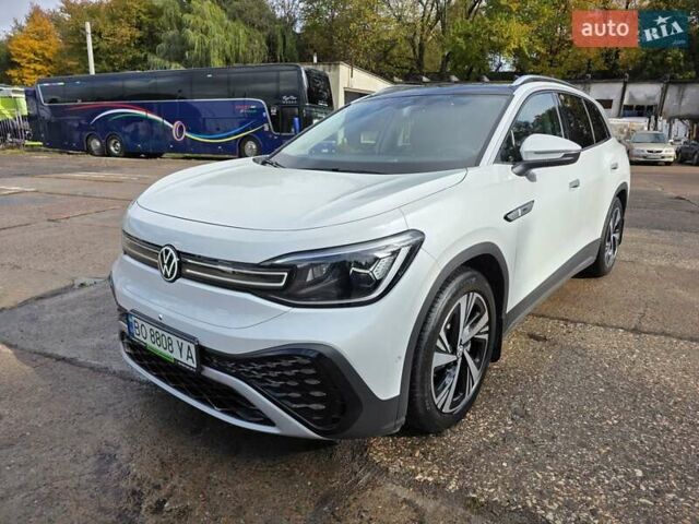 Белый Фольксваген ID.6 Crozz, объемом двигателя 0 л и пробегом 25 тыс. км за 31500 $, фото 26 на Automoto.ua