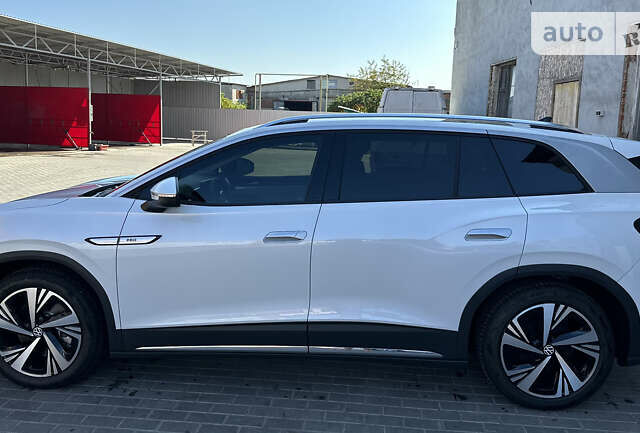 Белый Фольксваген ID.6 Crozz, объемом двигателя 0 л и пробегом 41 тыс. км за 34000 $, фото 9 на Automoto.ua