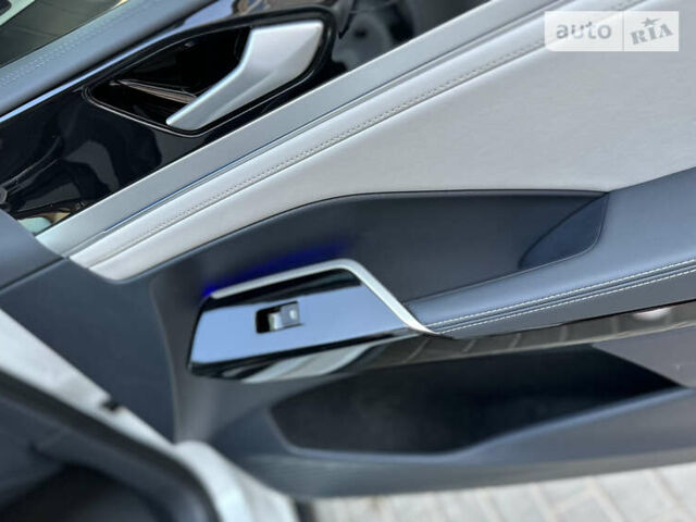 Белый Фольксваген ID.6 Crozz, объемом двигателя 0 л и пробегом 41 тыс. км за 34000 $, фото 67 на Automoto.ua