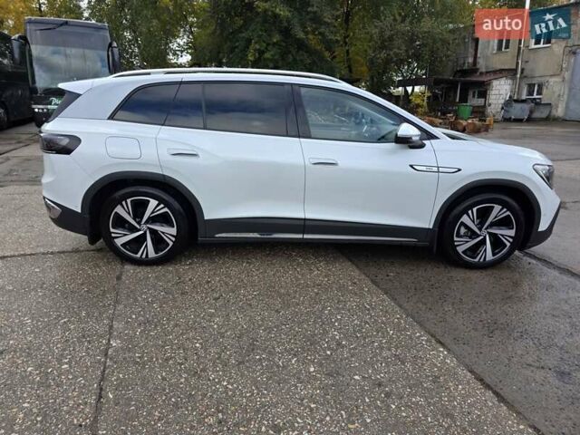 Белый Фольксваген ID.6 Crozz, объемом двигателя 0 л и пробегом 25 тыс. км за 31500 $, фото 27 на Automoto.ua