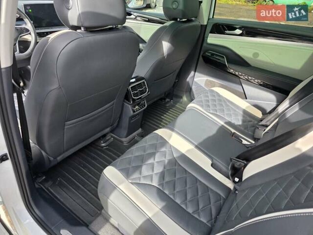 Белый Фольксваген ID.6 Crozz, объемом двигателя 0 л и пробегом 25 тыс. км за 31500 $, фото 40 на Automoto.ua