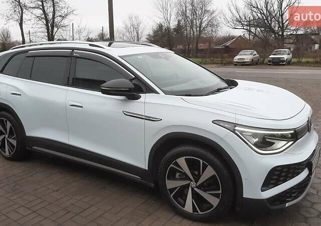 Білий Фольксваген ID.6 Crozz, об'ємом двигуна 0 л та пробігом 25 тис. км за 32000 $, фото 3 на Automoto.ua