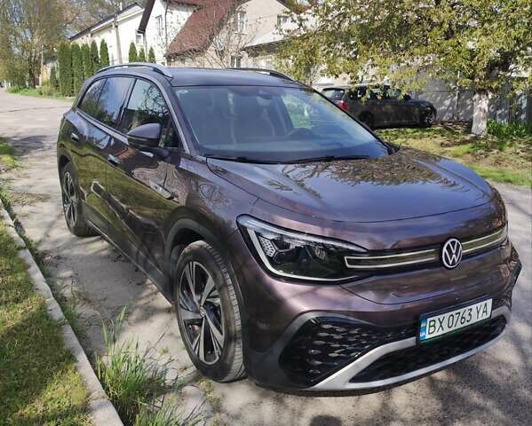 Фіолетовий Фольксваген ID.6 Crozz, об'ємом двигуна 0 л та пробігом 65 тис. км за 26000 $, фото 10 на Automoto.ua
