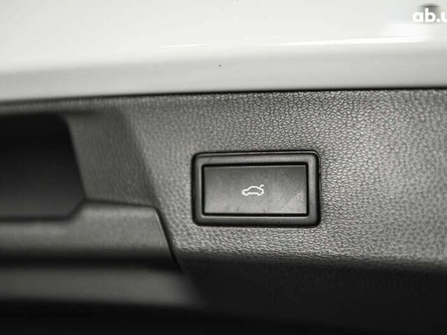 Фольксваген ID.6 Crozz, объемом двигателя 0 л и пробегом 28 тыс. км за 28200 $, фото 19 на Automoto.ua