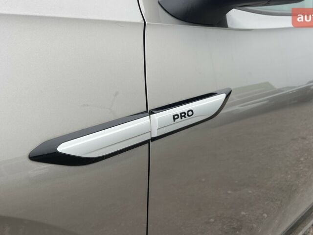 купить новое авто Фольксваген ID.6 Crozz 2024 года от официального дилера Максим Путрівка Фольксваген фото