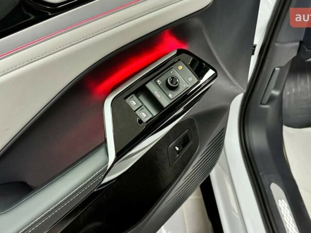 купити нове авто Фольксваген ID.6 Crozz 2024 року від офіційного дилера E-SKM Житомир Фольксваген фото