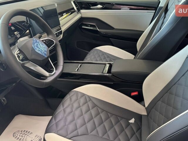 купить новое авто Фольксваген ID.6 Crozz 2024 года от официального дилера E-SKM Фольксваген фото