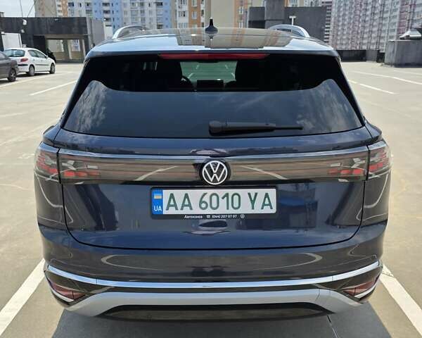 Синій Фольксваген ID.6 Crozz, об'ємом двигуна 0 л та пробігом 22 тис. км за 34500 $, фото 17 на Automoto.ua