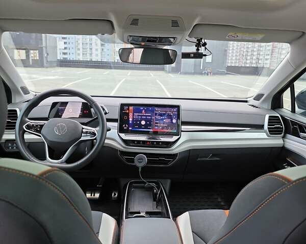 Синій Фольксваген ID.6 Crozz, об'ємом двигуна 0 л та пробігом 22 тис. км за 34500 $, фото 36 на Automoto.ua