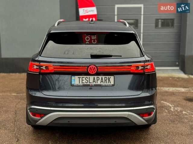 Синий Фольксваген ID.6 Crozz, объемом двигателя 0 л и пробегом 61 тыс. км за 29500 $, фото 8 на Automoto.ua
