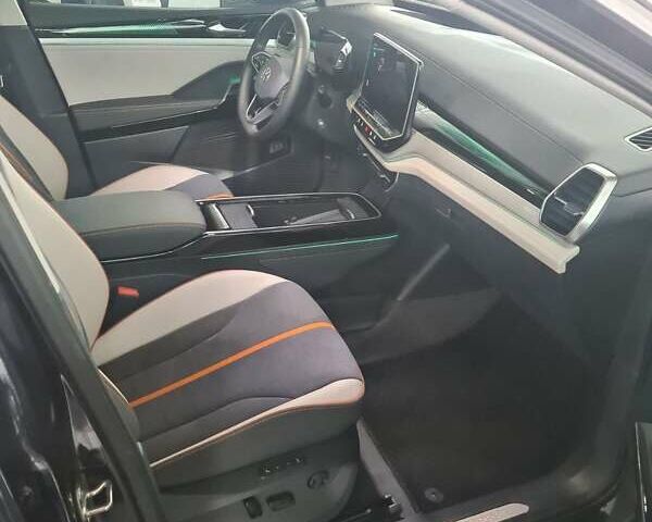 Фольксваген ID.6 Crozz 2022 в Днепре (Днепропетровске) на Automoto.ua Синий Фольксваген ID.6 Crozz, объемом двигателя 0 л и пробегом 40 тыс. км за 29000 $, фото 4 на Automoto.ua