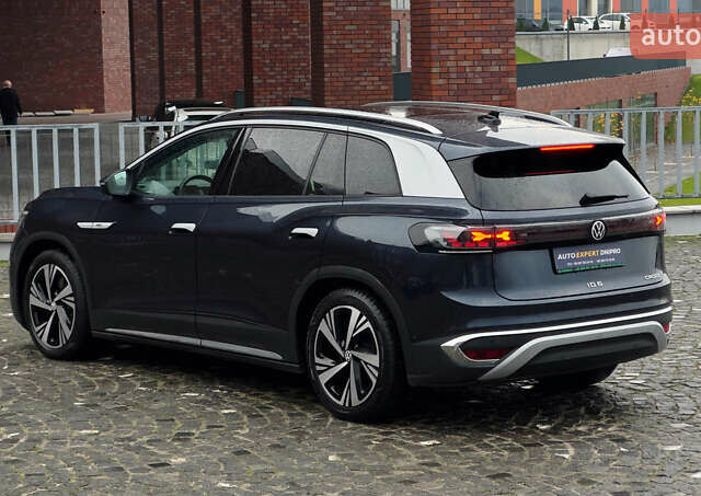 Синий Фольксваген ID.6 Crozz, объемом двигателя 0 л и пробегом 76 тыс. км за 26500 $, фото 3 на Automoto.ua