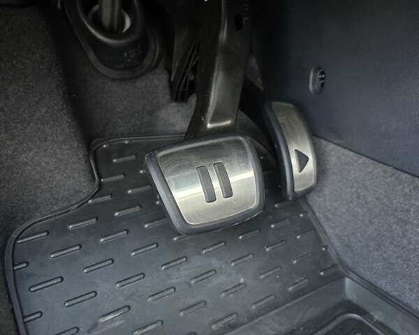 Синій Фольксваген ID.6 Crozz, об'ємом двигуна 0 л та пробігом 22 тис. км за 34500 $, фото 31 на Automoto.ua