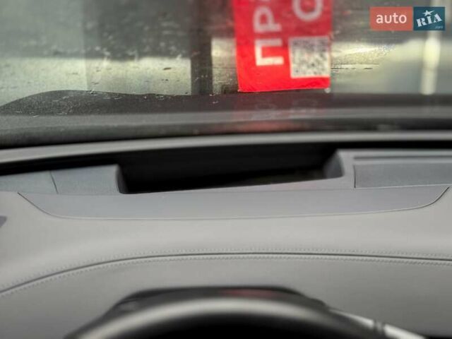 Синий Фольксваген ID.6 Crozz, объемом двигателя 0 л и пробегом 61 тыс. км за 29500 $, фото 29 на Automoto.ua