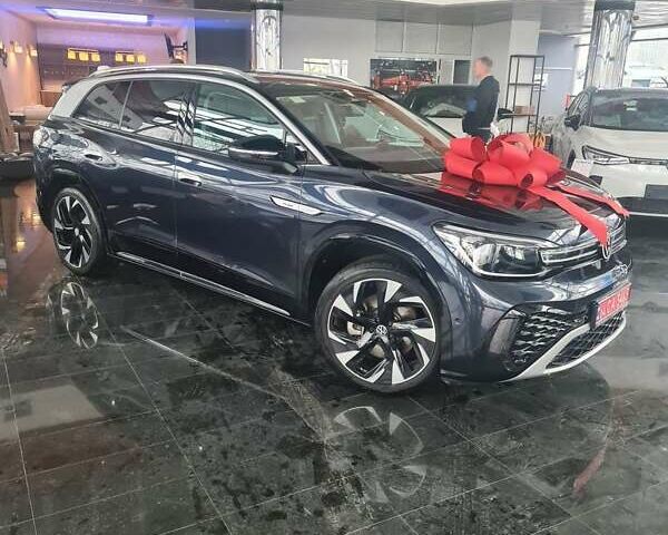 Фольксваген ID.6 Crozz 2022 в Днепре (Днепропетровске) на Automoto.ua Синий Фольксваген ID.6 Crozz, объемом двигателя 0 л и пробегом 40 тыс. км за 29000 $, фото 1 на Automoto.ua