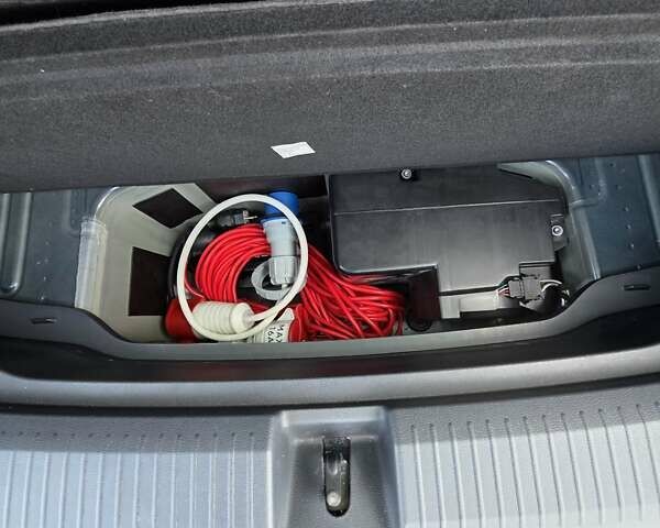 Синій Фольксваген ID.6 Crozz, об'ємом двигуна 0 л та пробігом 22 тис. км за 34500 $, фото 13 на Automoto.ua